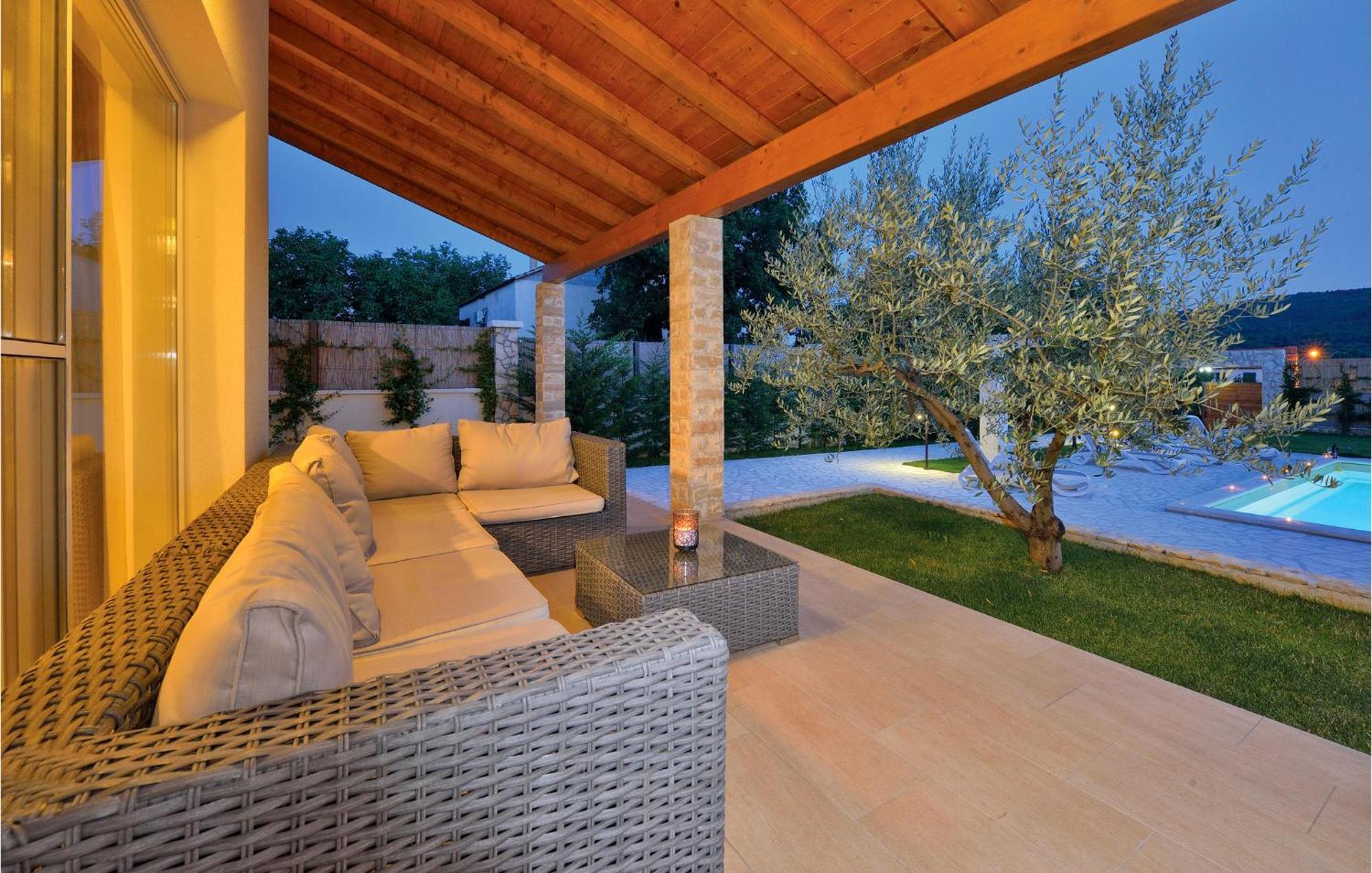 Lovely Home In Sibenik With Wifi 외부 사진