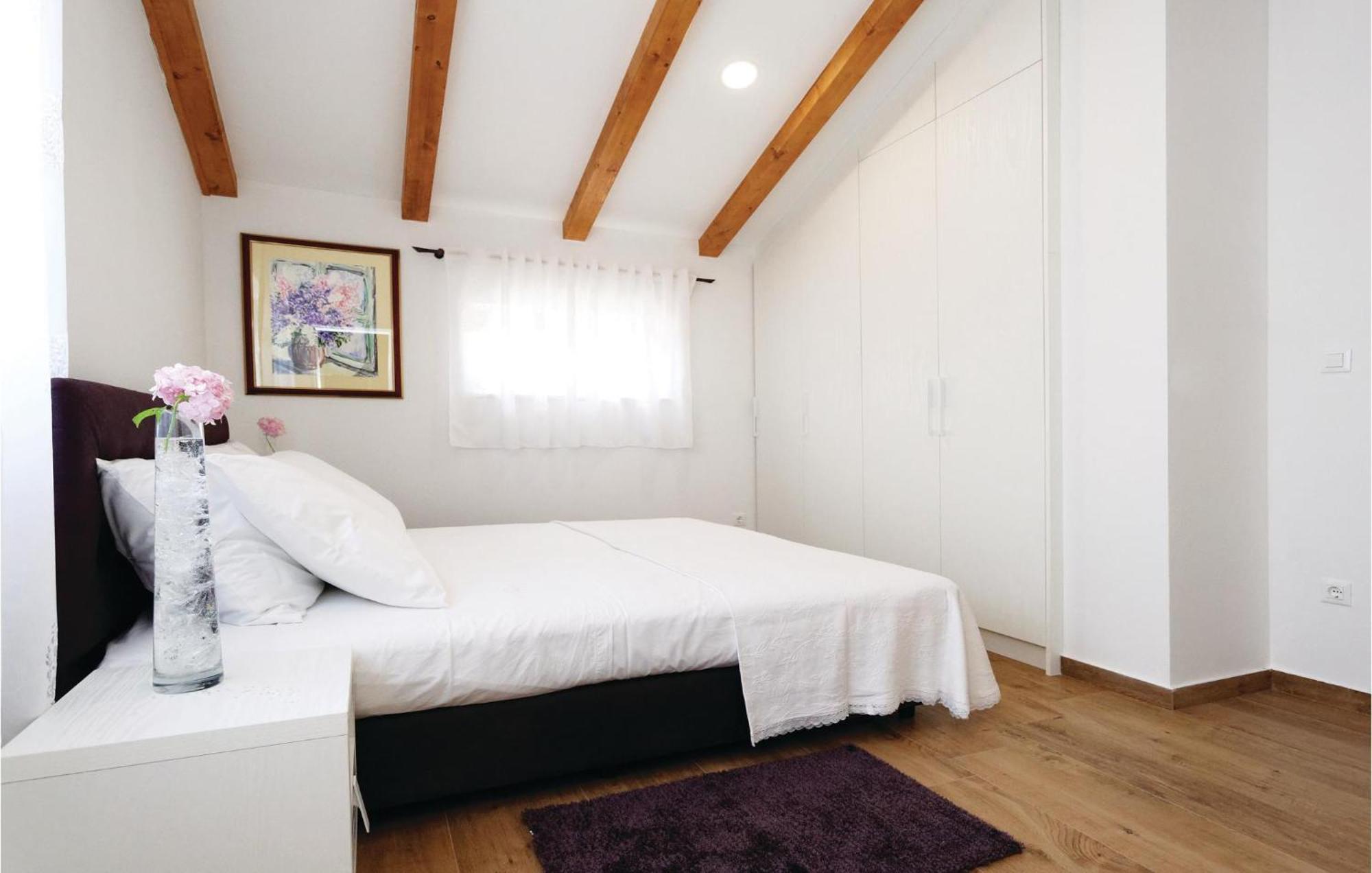Lovely Home In Sibenik With Wifi 외부 사진