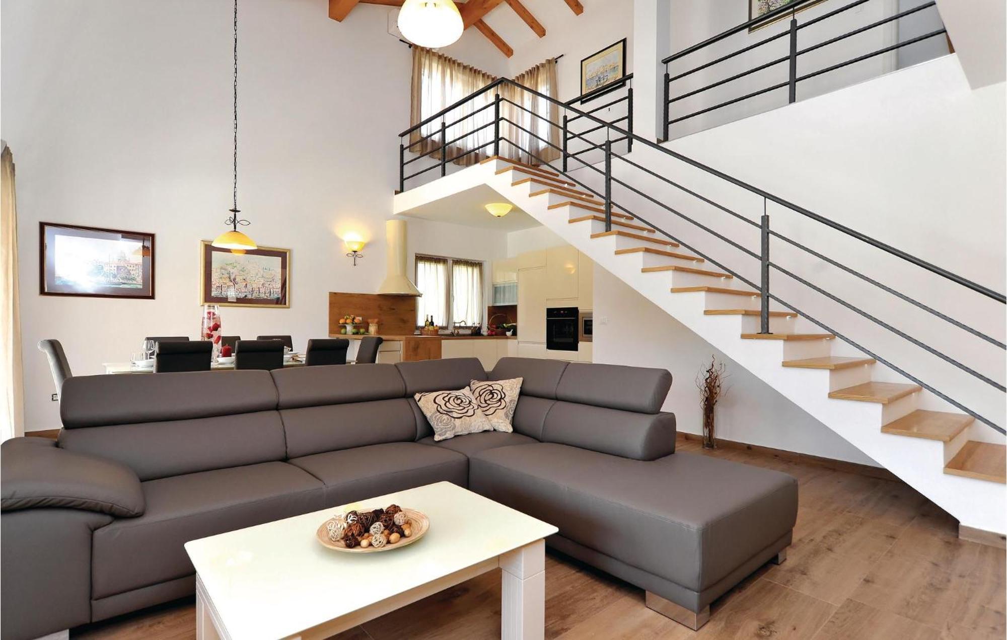 Lovely Home In Sibenik With Wifi 외부 사진