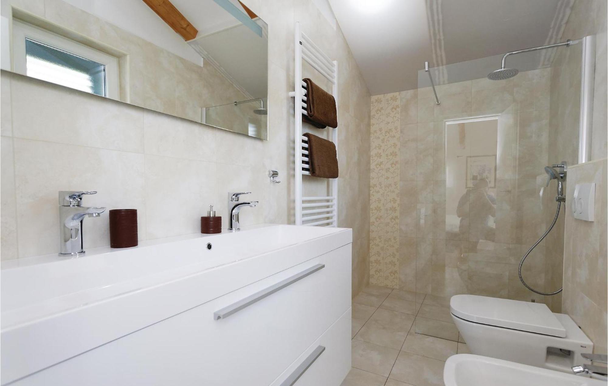 Lovely Home In Sibenik With Wifi 외부 사진